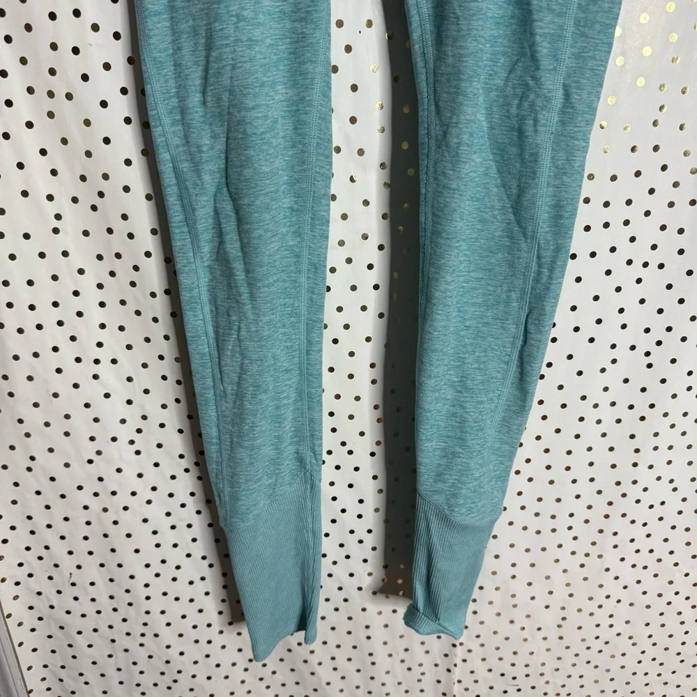 Alo Yoga Light Blue High-Waisted Leggings